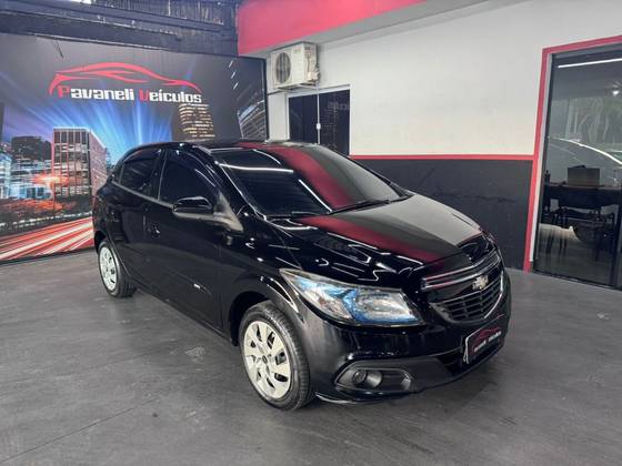 CHEVROLET ONIX 1.4 MPFI LT 8V FLEX 4P MANUAL